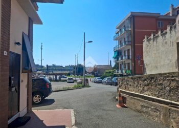 Trilocale Via Costacavalli, Savona (zona Legino) - foto 25