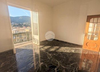 Porzione di casa Via Castelluccio, Genova (zona Certosa) - foto 10