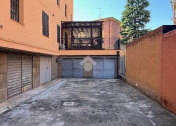 Box Via S. Donato, Bologna - foto 1