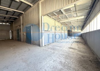 Foto 5 - Capannone Via Molino San Antimo, Roseto degli Abruzzi - foto 5