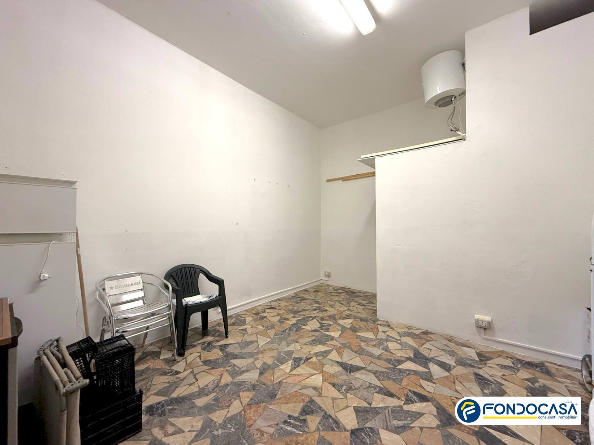 Foto 3 - Magazzino Piazza Assereto, Loano - foto 3