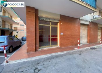 Foto 12 - Magazzino Piazza Assereto, Loano - foto 12