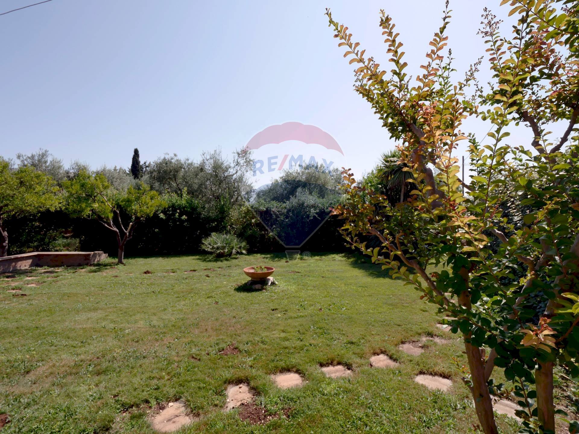 Giardino - Villa Strada vicinale Bavotta
 
10, Bitonto - photo 3