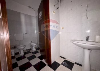 Bagno - Commercial Premises Via Magliano
 
8, Capurso - photo 9