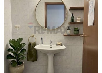 Bagno - Commercial Premises Via Magliano
 
8, Capurso - photo 2
