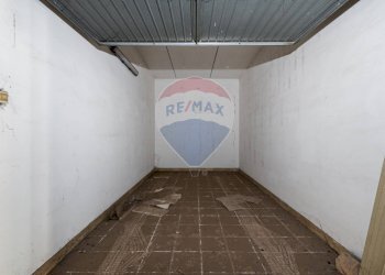 Parcheggio - Box VIA FEDERICO FELLINI
 
1/41, Fiano Romano - photo 1