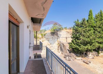 Balcone - Villa Contrada Archi, Scordia - foto 40