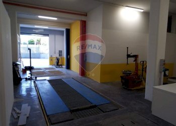 Palestra - Locale Commerciale Via Giorgio de Chirico
 
2, San Gregorio di Catania - foto 4