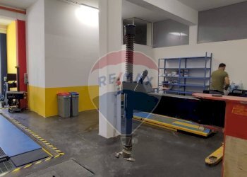 Palestra - Locale Commerciale Via Giorgio de Chirico
 
2, San Gregorio di Catania - foto 8