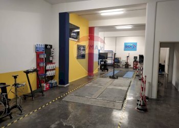 Palestra - Locale Commerciale Via Giorgio de Chirico
 
2, San Gregorio di Catania - foto 16