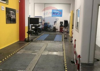 Palestra - Locale Commerciale Via Giorgio de Chirico
 
2, San Gregorio di Catania - foto 18