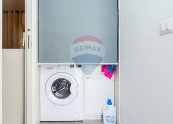 Lavanderia - Trilocale via michele grassi barbagallo
 
24D, Giarre - foto 15