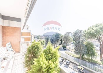 Edificio all\'aperto - Quadrilocale Via Roberto Bracco
 
3, Roma - foto 6