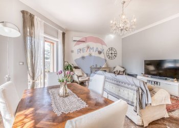 Sala da pranzo - Quadrilocale Via Roberto Bracco
 
3, Roma - foto 11