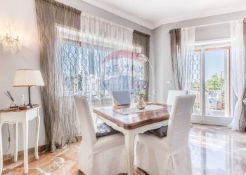 Sala da pranzo - Quadrilocale Via Roberto Bracco
 
3, Roma - foto 14