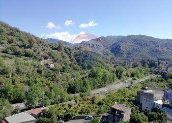 Vista delle montagne - Attico via libertà, Francavilla di Sicilia - foto 1