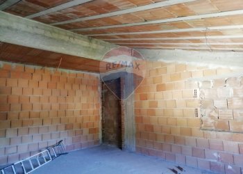 Stanza vuota - Attico via libertà, Francavilla di Sicilia - foto 3