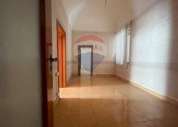 Hall / corridoio - Appartamento Corso Avezzana
 
49, Torre del Greco - foto 7