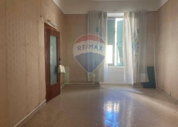 Stanza vuota - Appartamento Corso Avezzana
 
49, Torre del Greco - foto 10