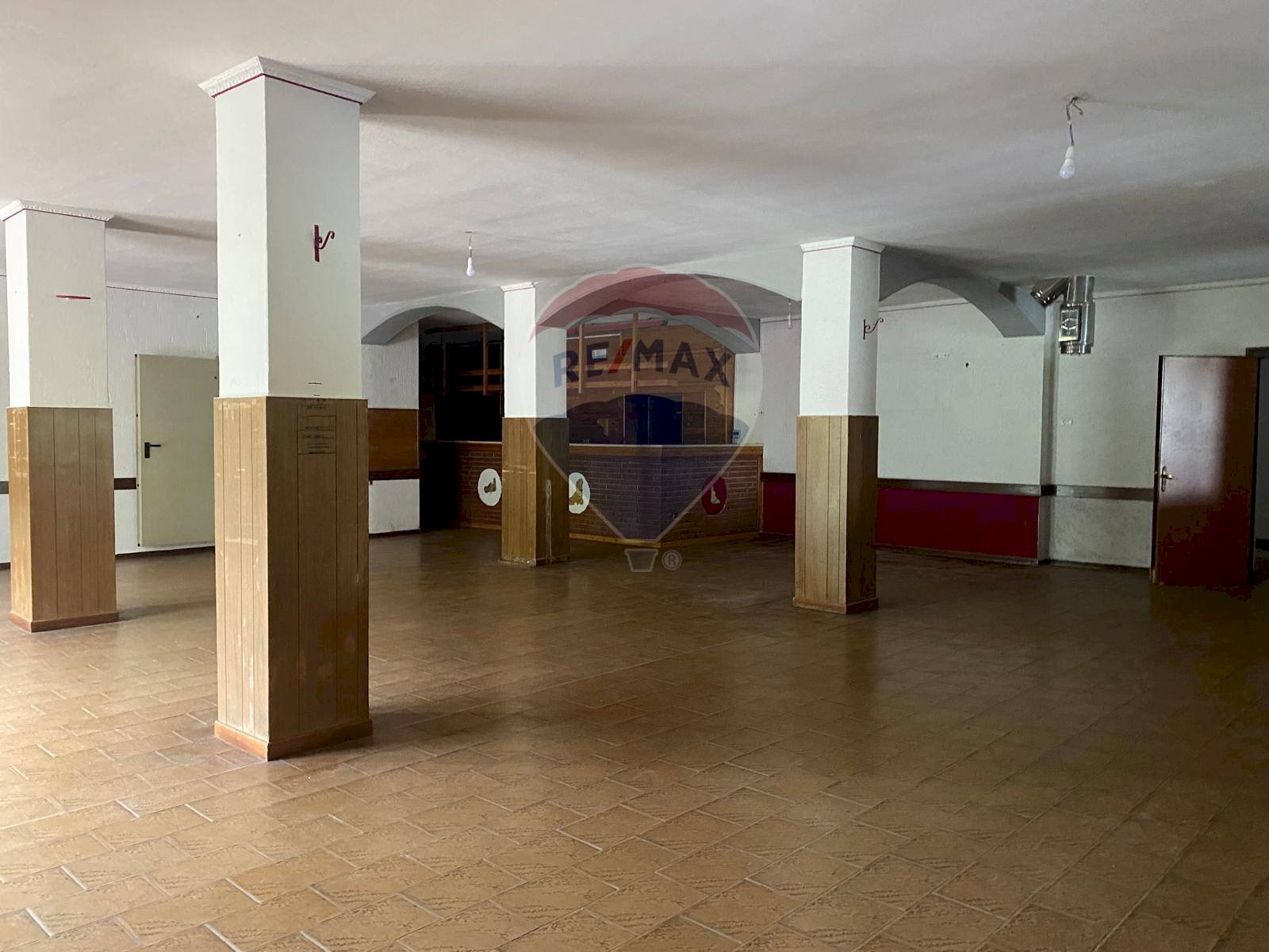 Parcheggio - Commercial Premises Adrara San Martino - photo 2