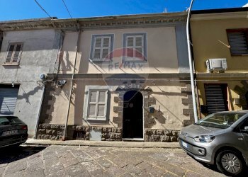 Casa all\'aperto - Casa indipendente Via Savagnolu
 
4, Ittiri - foto 1