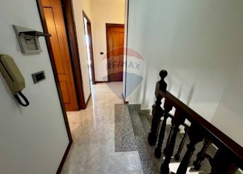 Hall / corridoio - Casa indipendente Via Savagnolu
 
4, Ittiri - foto 13