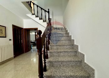 Scale - Casa indipendente Via Savagnolu
 
4, Ittiri - foto 27