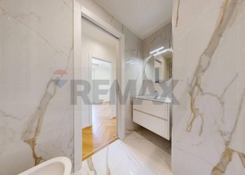 Bagno - Trilocale Via Gavirate
16, Milano - foto 24