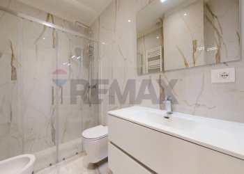 Bagno - Three-room apartment Via Gavirate
 
16, Milano - photo 9