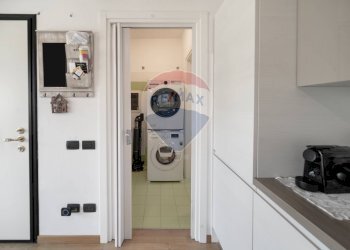 Lavanderia - Trilocale Via Carducci
 
35, Cologno Monzese - foto 17