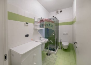 Bagno - Trilocale Via Carducci
 
35, Cologno Monzese - foto 20
