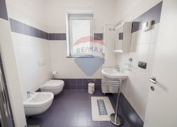 Bagno - Trilocale Via Carducci
 
35, Cologno Monzese - foto 37