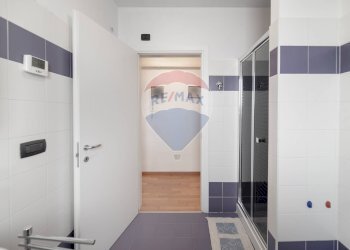 Bagno - Trilocale Via Carducci
 
35, Cologno Monzese - foto 39