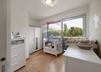 Camera / camera da letto - Trilocale Via Carducci
 
35, Cologno Monzese - foto 43