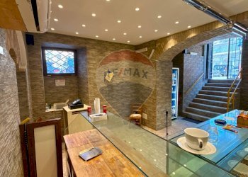 Bagno - Shop Piazza San Bernardo
 
108, Roma - photo 8