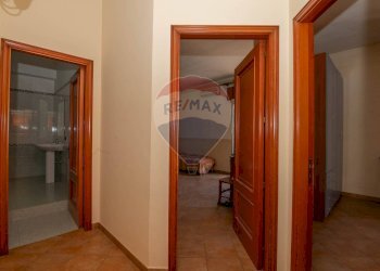 Hall / corridoio - Appartamento via Fontana
 
348, Modica - foto 5