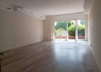 Foto 15 - Attività Commerciale via roma
 
4, Calci - foto 15