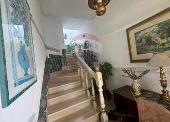 Scale - Villa Borgetto - photo 7