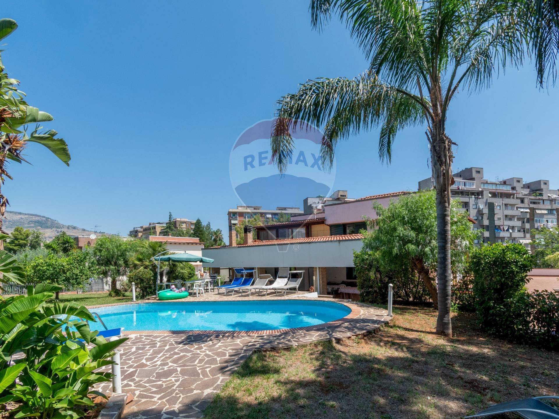 Piscina - Villa Palermo - foto 1