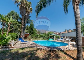 Piscina - Villa Palermo - foto 2