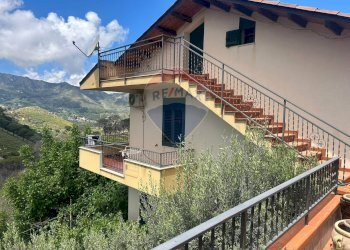 Casa all\'aperto - Villa via S. Vicinale Caputello
 
2/4, Monreale - foto 2