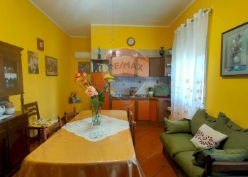 Sala da pranzo - Villa via S. Vicinale Caputello
 
2/4, Monreale - foto 4