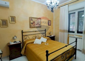 Camera / camera da letto - Villa via S. Vicinale Caputello
 
2/4, Monreale - foto 6