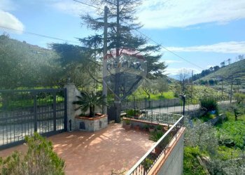 Vista delle montagne - Villa via S. Vicinale Caputello
 
2/4, Monreale - foto 45