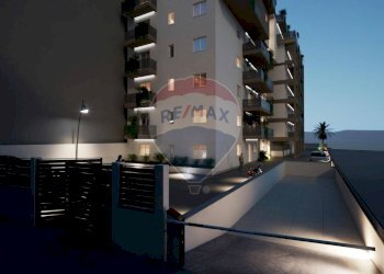 Edificio all\'aperto - Residence VIALE DELLA REGIONE SICILIANA NORD OVEST
 
4408, Palermo - foto 34