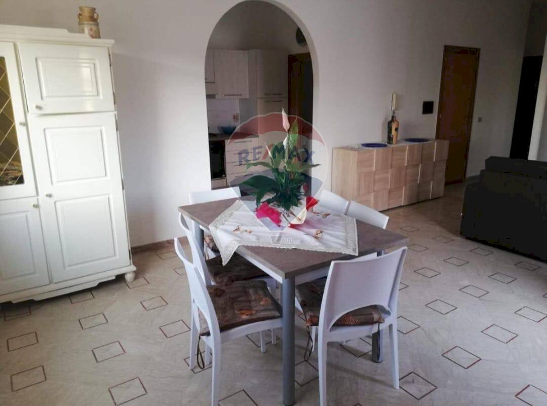 Sala da pranzo - Four-room apartment Via Salvatore vitale
19, Trappeto - photo 2