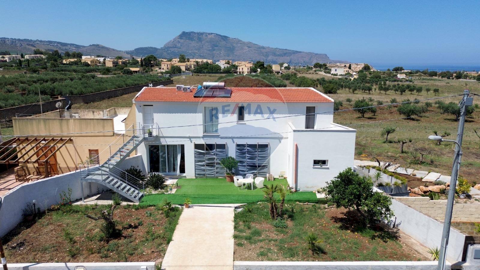 Casa all\'aperto - Casa semi indipendente via c7, Custonaci - foto 1