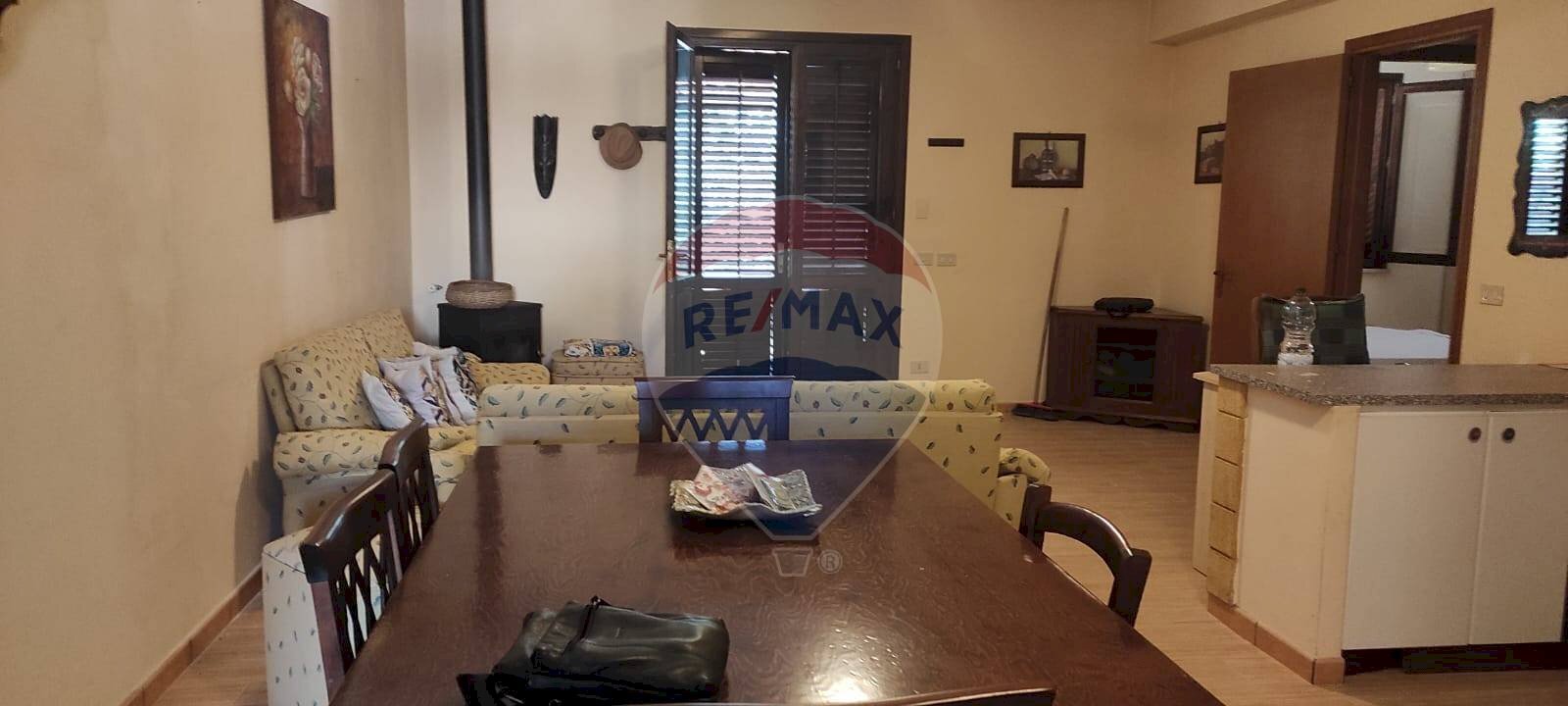 Sala da pranzo - Villa a Schiera contrada Berbaro
553/ca, Marsala - foto 2