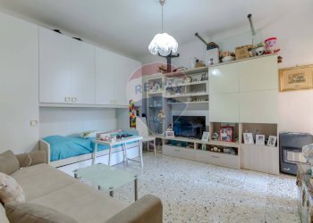 Soggiorno - Trilocale Via Abruzzo
 
116, Taranto - foto 4