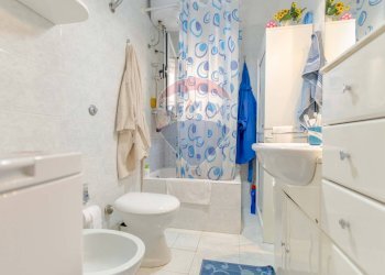 Bagno - Trilocale Via Abruzzo
 
116, Taranto - foto 5